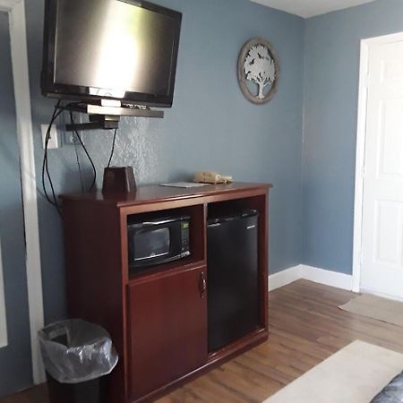 Eddy'S Motel Butte Bagian luar foto