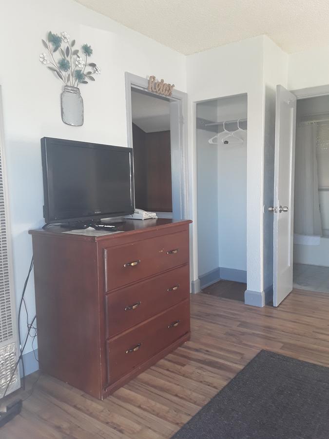 Eddy'S Motel Butte Bagian luar foto