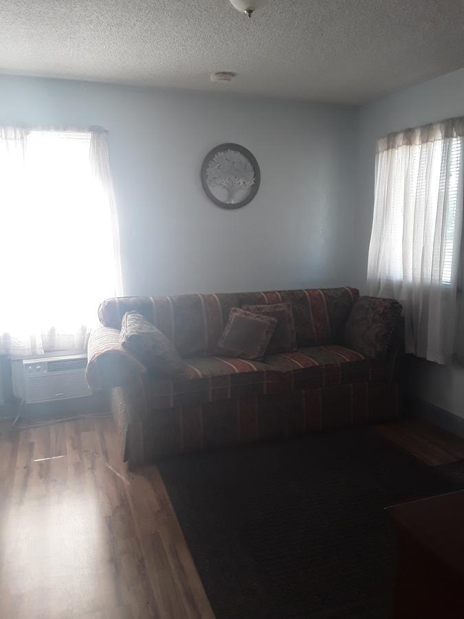 Eddy'S Motel Butte Bagian luar foto