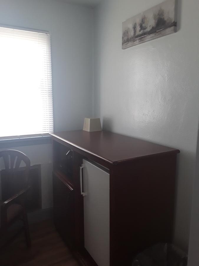 Eddy'S Motel Butte Bagian luar foto