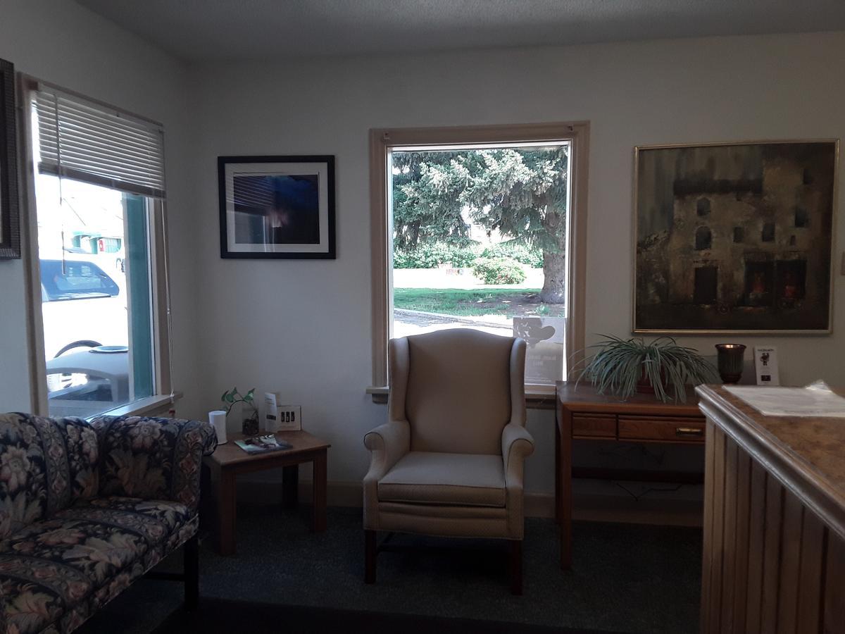 Eddy'S Motel Butte Bagian luar foto