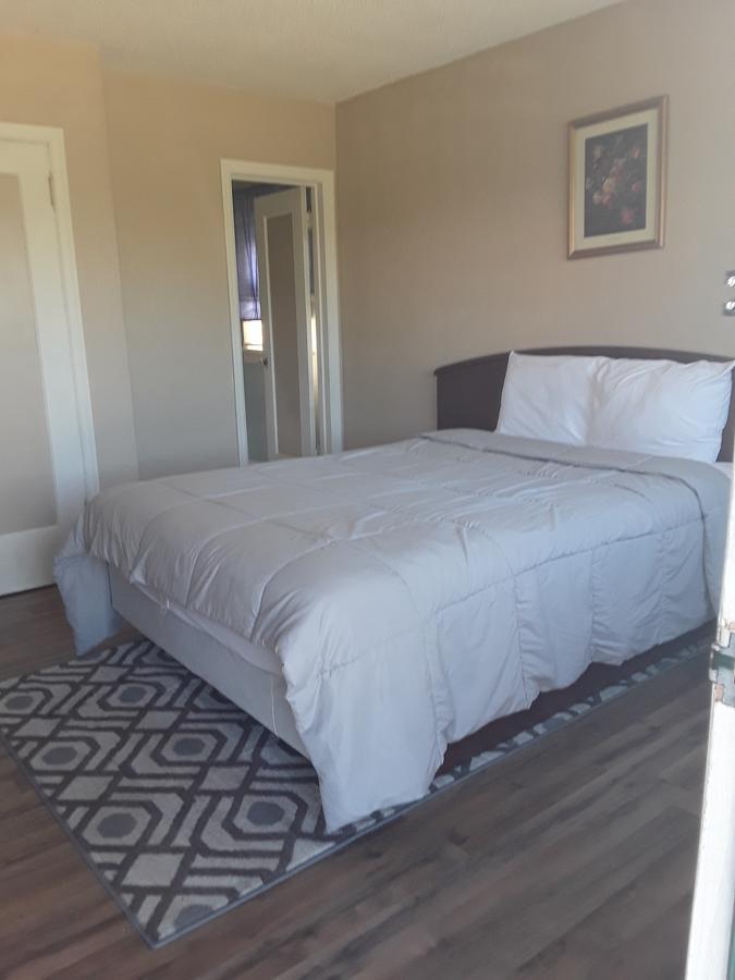 Eddy'S Motel Butte Bagian luar foto