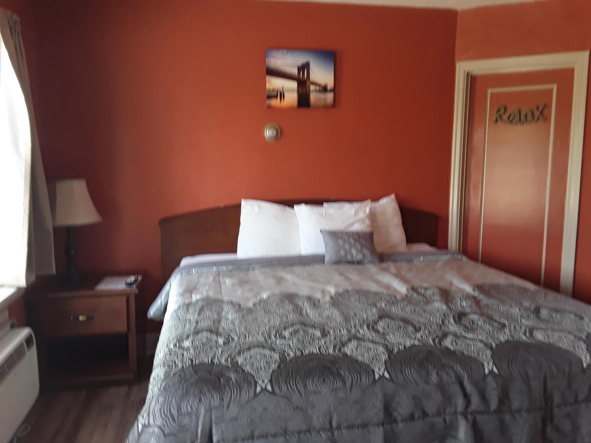 Eddy'S Motel Butte Bagian luar foto