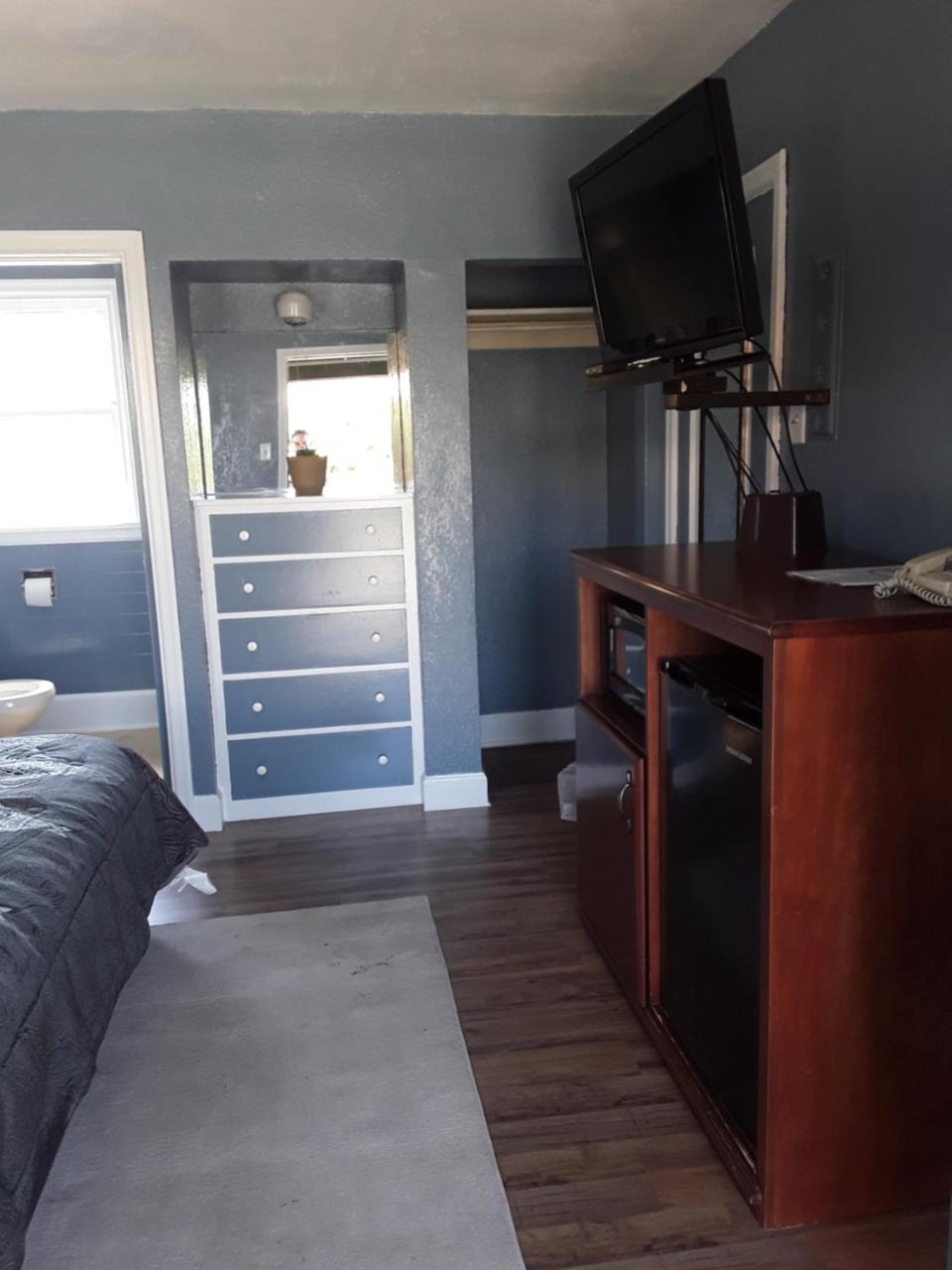 Eddy'S Motel Butte Bagian luar foto