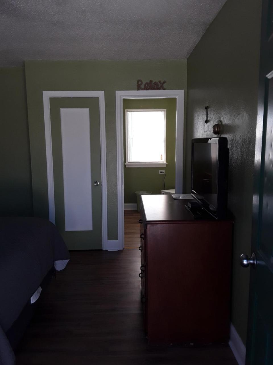 Eddy'S Motel Butte Bagian luar foto